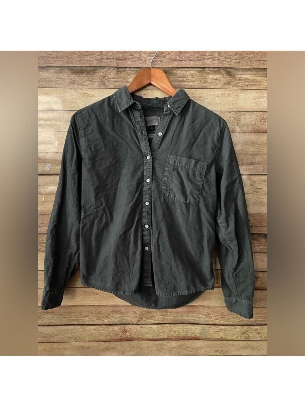 Universal Thread Womens Button Down Chambray Shirt Gray Long Sleeve Size: XS